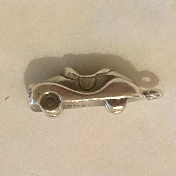RETIRED James Avery Roadster Sports Car 3D Charm - Picture 2 of 3